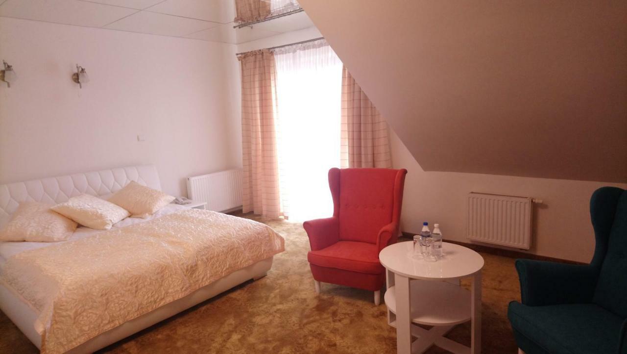 Hotel Milord Pułtusk Εξωτερικό φωτογραφία