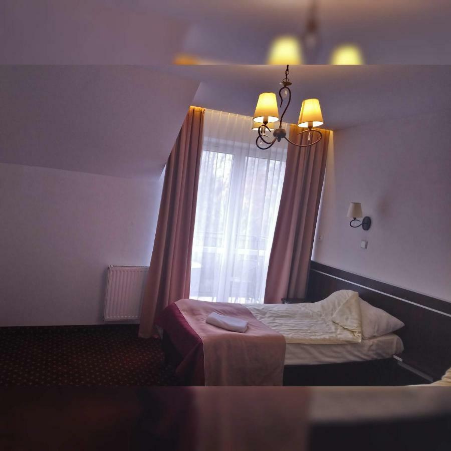 Hotel Milord Pułtusk Εξωτερικό φωτογραφία